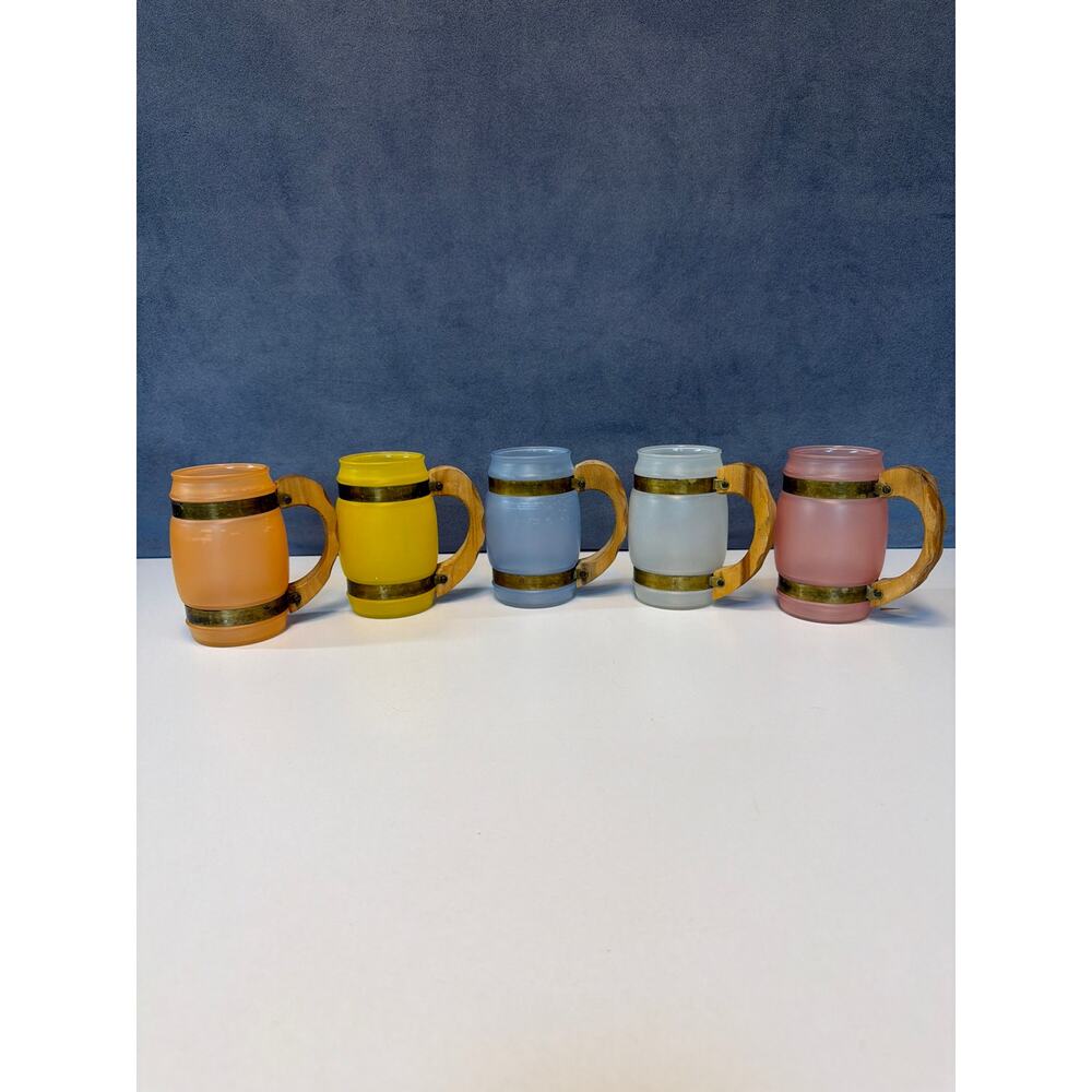 Set of 5 Vtg/MCM Colored Siesta Ware Frosted Barrel Bar Mugs w/ Wood Handles A3
